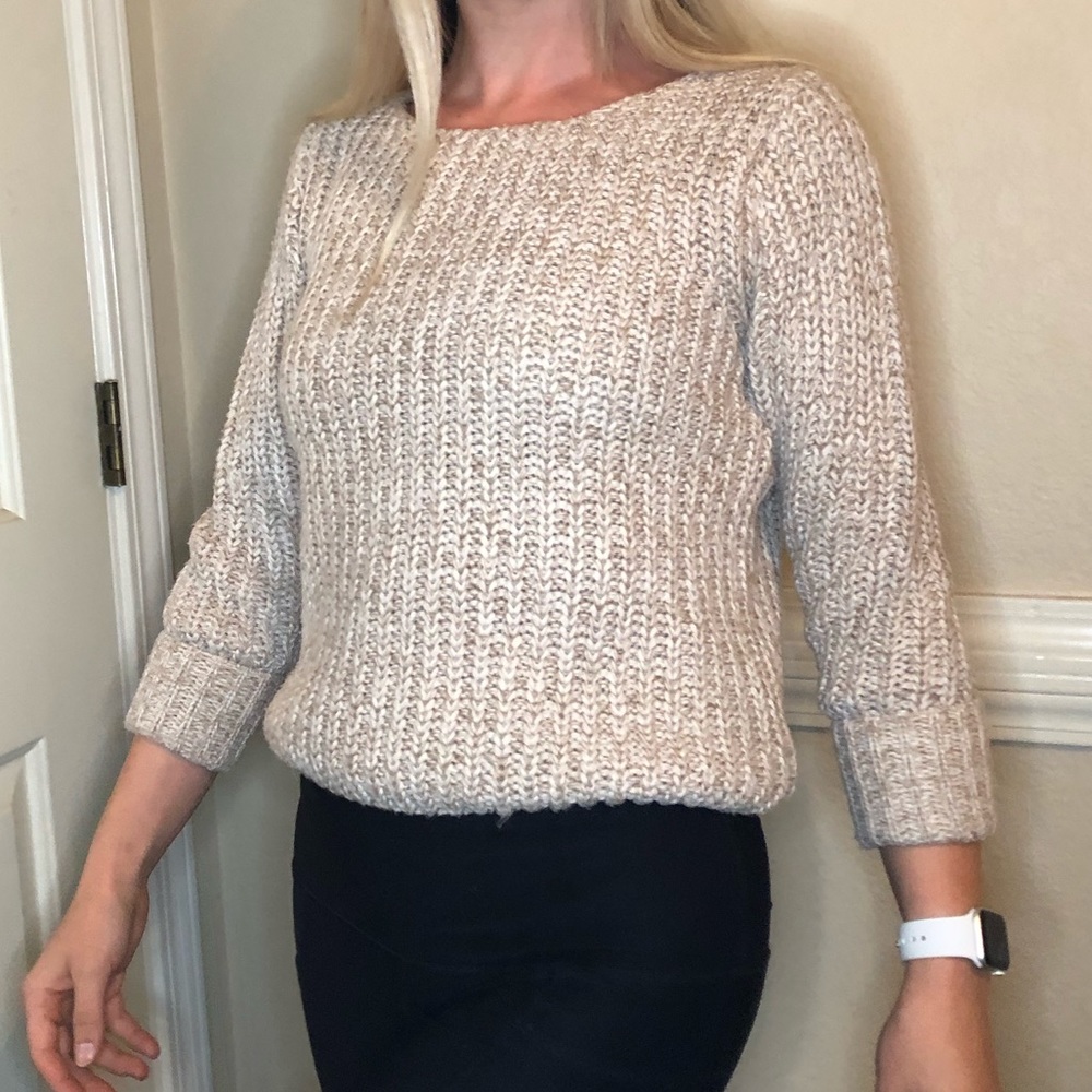 NWOT Size S Knitted Sweater